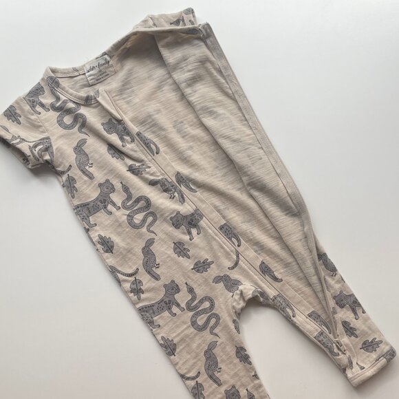 Wilson & Frenchy Short Sleeve Zipsuit - Picture 3 of 5